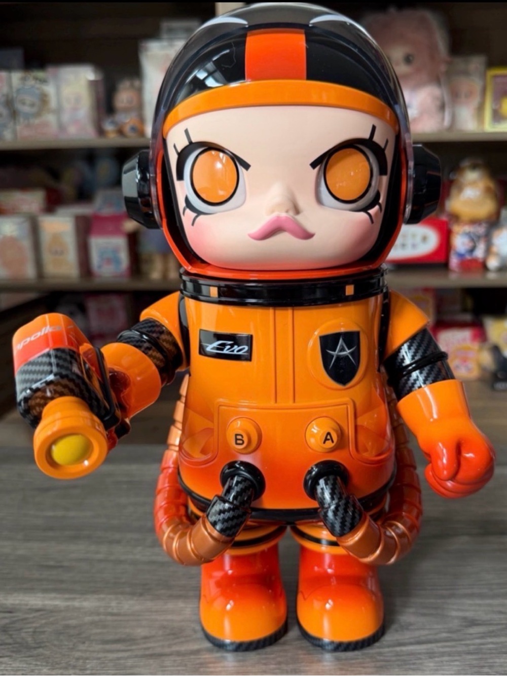 Pop Mart Mega Space Molly 400% Apollo - Picture 6 of 16